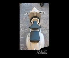 Cofani Posteriori Vespa 125 VNB 1-6T 150 VBB1 VBB2 - 12