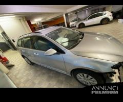 RICAMBI PER VW GOLF 7 - VII 1.6 TDI ANNO 2015