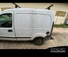 RICAMBI PER RENAULT KANGOO 1.9 D ANNO 2000 - 6