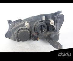 13115007 FANALE ANTERIORE DX OPEL CORSA (C) (2000>