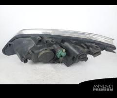 085511169R FANALE ANTERIORE DX DEPO RENAULT SCENIC