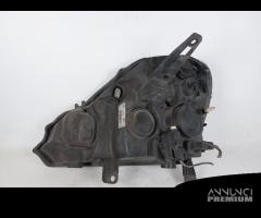 8200658377 FANALE ANTERIORE DX RENAULT MODUS (FP-J