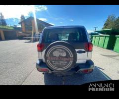 PORTELLONE COMPLETO NISSAN TERRANO II R20 2001