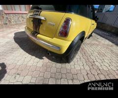 PARAURTI POSTERIORE PER MINI COOPER R50 2006