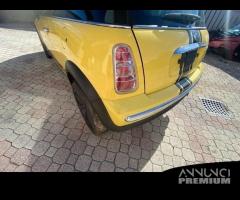 PARAURTI POSTERIORE PER MINI COOPER R50 2006