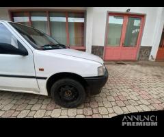 PARAFANGO ANTERIORE DESTRO PEUGEOT 106 1996