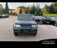 RICAMBI PER MITSUBISHI PAJERO V60 2.5 TD 2003 - 1