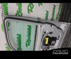 PORTA ANTERIORE DESTRA FREELANDER II 2010 - 9