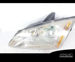 084311169L FANALE ANTERIORE SX DEPO FORD FOCUS (2°