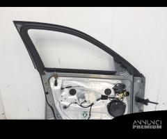 A2047205900 PORTA ANTERIORE SX MERCEDES-BENZ CLASS