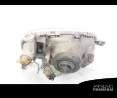 FANALE ANTERIORE SX NISSAN MICRA (K11) (1992>2002)