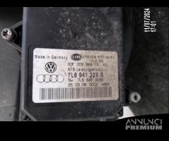 FARO ANTERIORE SINISTRO XENO TIGUAN 5N 2011