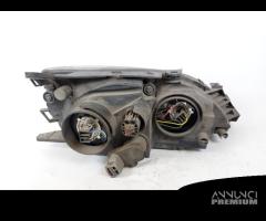 54534381 FANALE ANTERIORE SX TOYOTA AVENSIS (T22) - 4