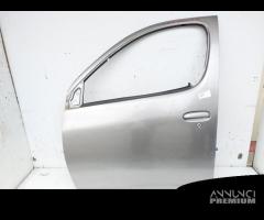 6700252030 PORTA ANTERIORE SX TOYOTA YARIS VERSO ( - 1