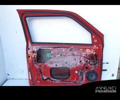 6800262K00000 PORTA 3P SX S/SPECCHIO SUZUKI SWIFT