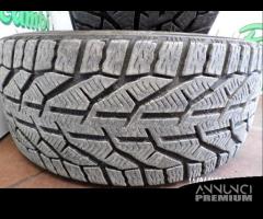 DUE GOMME DA 215 40 R 17 87 V RIKEN 2022