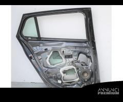 821013264R PORTA POSTERIORE 5P SX RENAULT MEGANE I - 4