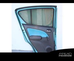 6800451K00000 PORTA POSTERIORE SX SUZUKI SPLASH (E - 4