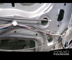 PORTA ANTERIORE SINISTRA SUBARU LEGACY 2009 - 6