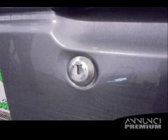 PORTA DESTRA PER MITSUBISHI PAJERO L044 1989