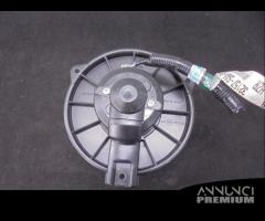 VENTOLA INTERNA PER HONDA JAZZ GD 2005