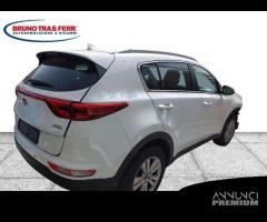 RICAMBI VARI KIA SPORTAGE (--) 1.7 CRDI 16V MAN 6M - 4