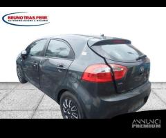 RICAMBI VARI KIA RIO 3RIE (UB) 1.2 B 16V MAN 5M 85