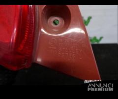 FANALINO POSTERIORE SINISTRO MAZDA 2 GE 2010