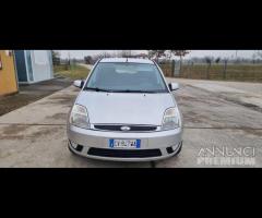 Ford fiesta 1.4 diesel automatico