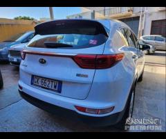 Kia sportage 1.7 crd 2018 - 10