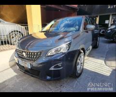 Peugeot 3008 1.5 hdi 130cv 2019