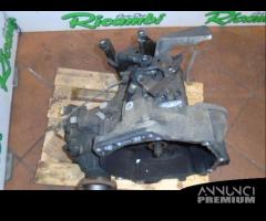 CAMBIO 5 MARCE PER VW POLO 9N2 1.4 TDI 2008 - 3