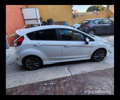 Ford fiesta st. line 1.5 tdi 2017 - 10