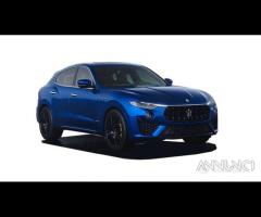 Maserati levante 2020 ricambi usati pari al nuovo