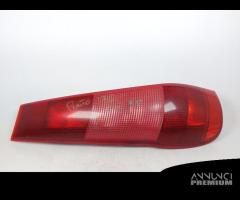 FANALE POSTERIORE SX FIAT PUNTO I (176) 7730723 17