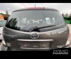 PORTELLONE PER TOYOTA COROLLA VERSO R10 2007