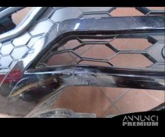 PARAURTI ANTERIORE DANNEGGIATO VW AMAROK 2016