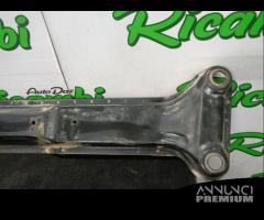 SUPPORTO CAMBIO PAJERO V60 3.2 DID 2003 - 2