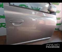 PORTA ANTERIORE DESTRA TOYOTA YARIS 2002