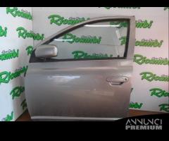 PORTA ANTERIORE SINISTRA TOYOTA YARIS 2002