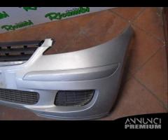 PARAURTI ANTERIORE MERCEDES CLASSE A 169 2011