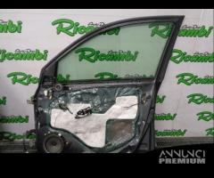 PORTA ANTERIORE DESTRA TOYOTA RAV4 III 2006