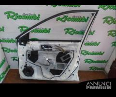 PORTA ANTERIORE DESTRA PER X-TRAIL T32 2020