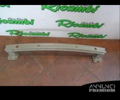 TRAVERSA POSTERIORE PER NISSAN MICRA K14 2020