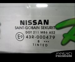 VETRO POSTERIORE DESTRO NISSAN NAVARA 2007 - 3