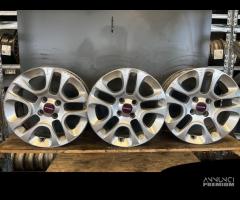 3 CERCHI IN LEGA RUOTA Fiat New Panda