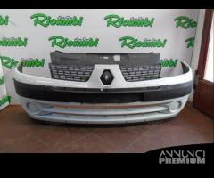 PARAURTI ANTERIORE RENAULT CLIO II ANNO 2004