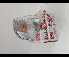 FANALINO FRECCIA DX  CITROEN BX  1986 COD. (956190