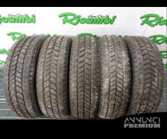 GOMME INVERNALI 225 65 R 16 C 112 - 110 Q 2008 - 1