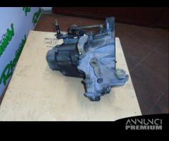 CAMBIO 5 MARECE PEUGEOT 206 1.4 BENZINA 2000